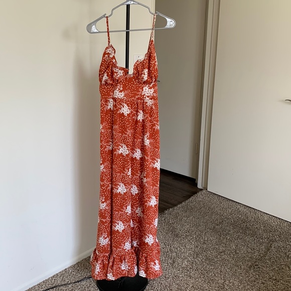 Urban Outfitters Dresses & Skirts - Floral Maxi Sun Dress